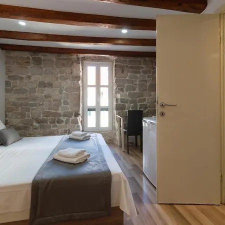 Camenno Apartments-the Heart Of Diocletian's Palace-open Winter! Apartamento